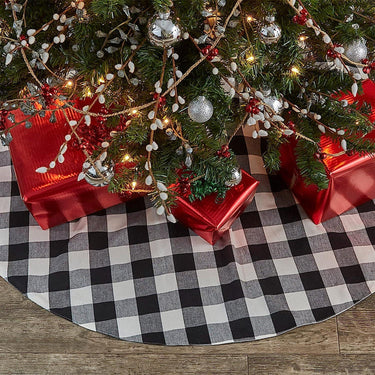 Wicklow Check Tree Skirt 52' - Black & Cream Park Designs - The Fox Decor
